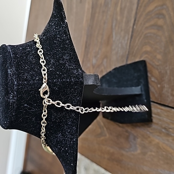 Necklace - Picture 2 of 4